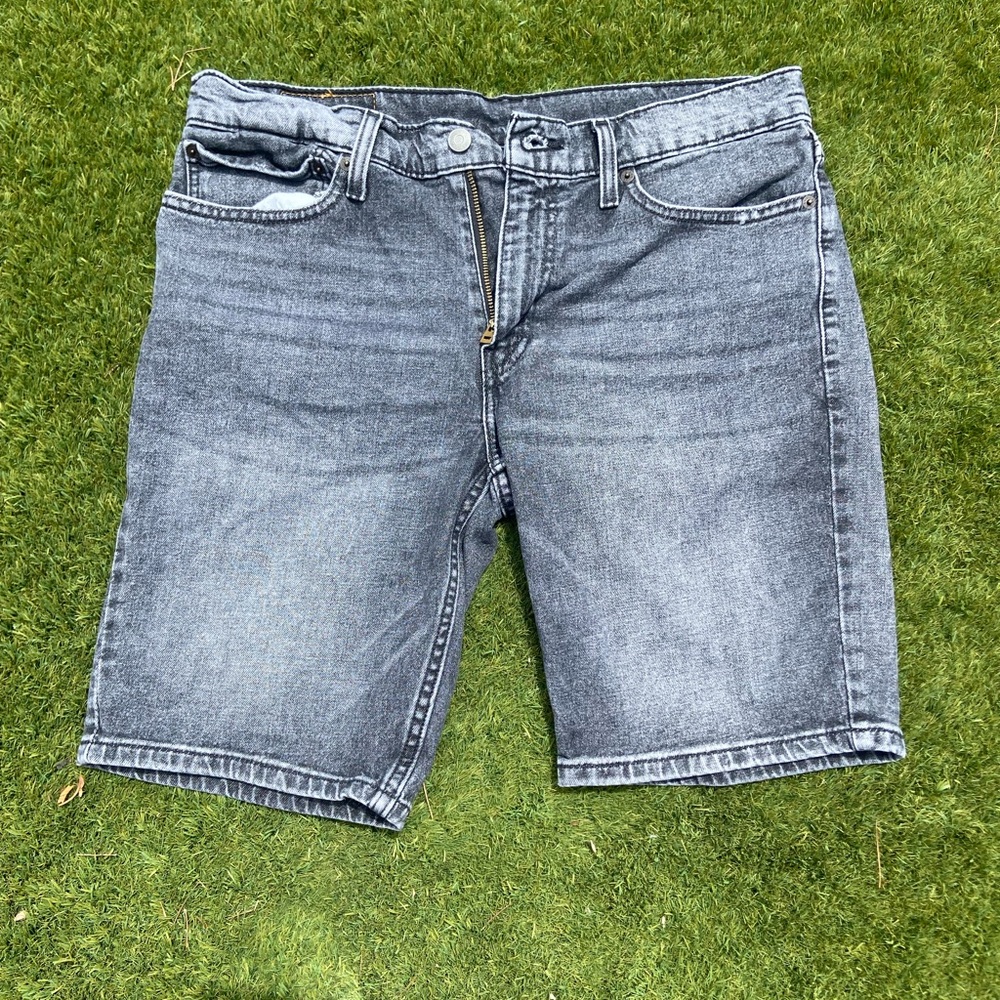 Dark black denim Levi Jorts